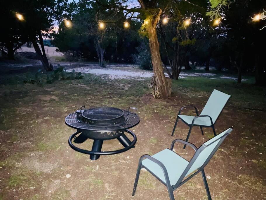 Cottage With Hot Tub And Pool Bandera, Tx. מראה חיצוני תמונה